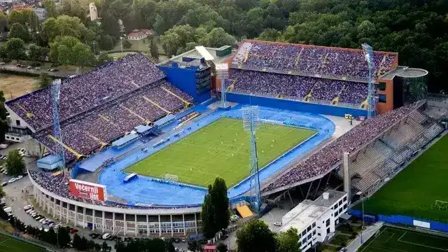 世界上最令人生畏的体育场