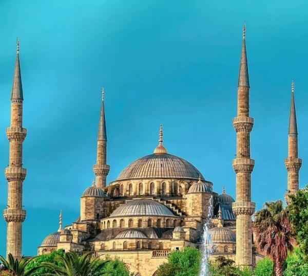伊斯坦布尔在哪个国家？跨越两洲、历经三朝的伊斯坦布尔历史区