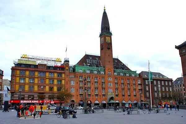哥本哈根是哪个国家的首都？丹麦 · 骑行在哥本哈根