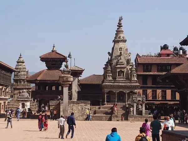 加德满都，尼泊尔的“圣洁之城”气候宜人的山中天堂