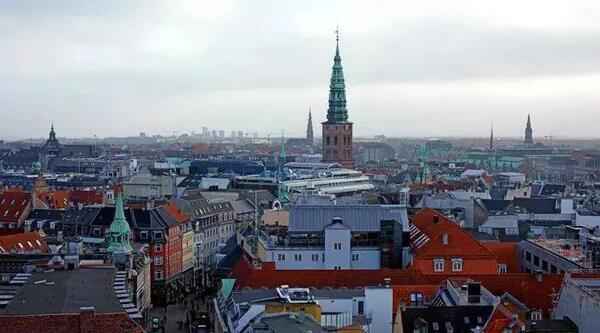 哥本哈根在哪个国家？丹麦王国首都 · 哥本哈根 巧遇女王
