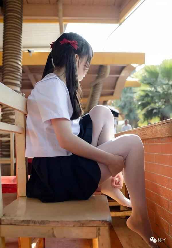 日本女生爱穿短裙，其实都是被学校逼得！