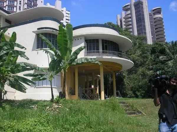 新加坡：乌节路竟然藏着一栋神秘废弃豪宅，价值五亿新币~