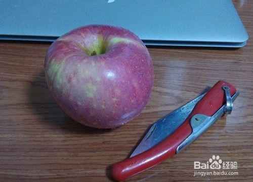 削苹果不断皮的方法？