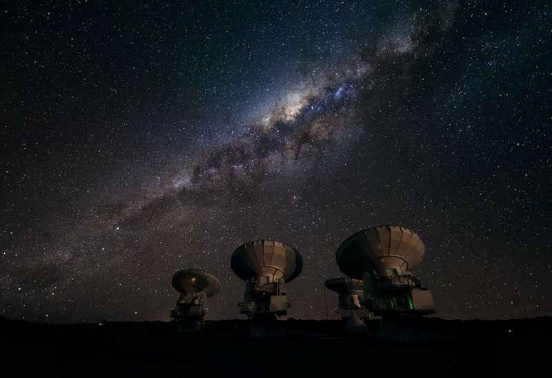 观测黑洞的八个望远镜叫什么名字？盘点8种可以拍摄黑洞照片的天文望远镜！