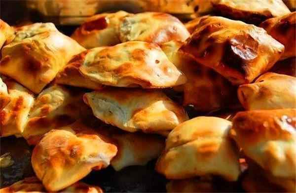 新疆烤包子为什么其他地方很少见甚至见不到？不是因为不好吃