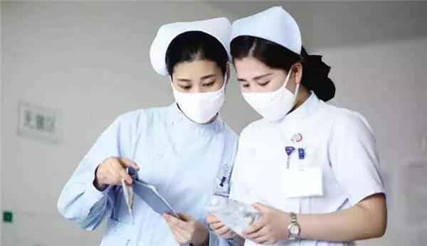 护士与护师有什么区别(护士资格考试报名条件是什么)