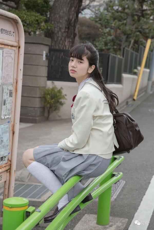 小松菜奈|厌世少女（小清新美女写真）