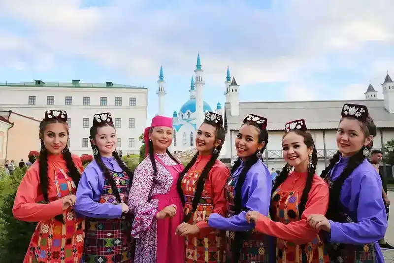 瓦剌和鞑靼是什么民族？ 亲戚与否？