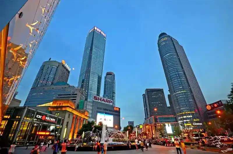 中国有名的商业街：盘点中国十大商业步行街