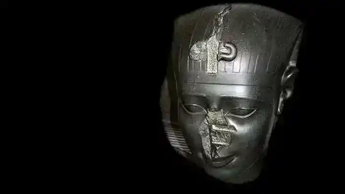 埃及雕像鼻子被铲掉？为什么？