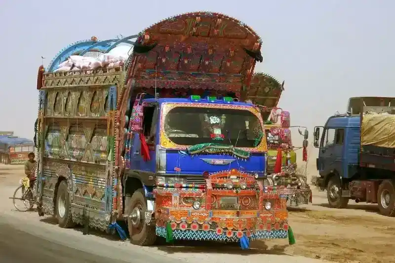 巴基斯坦著名的叮当车