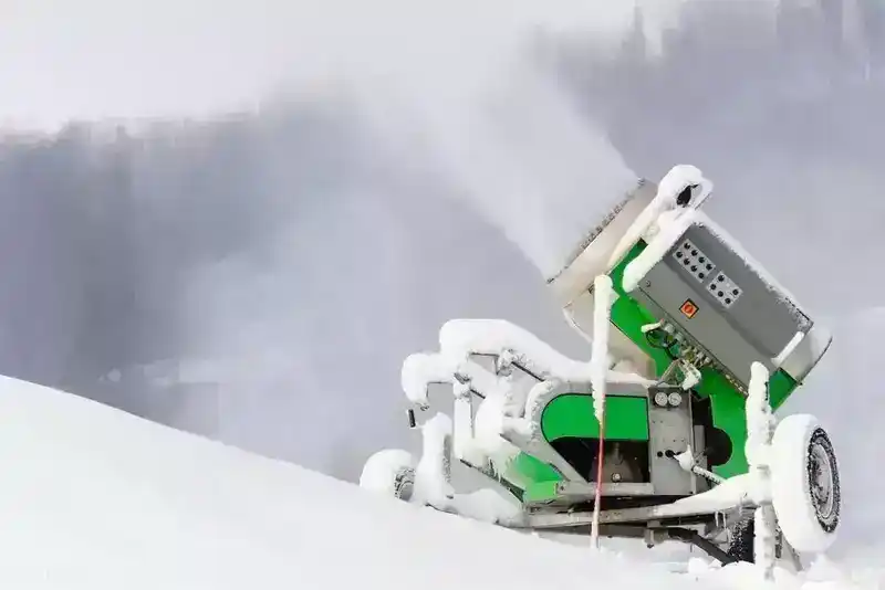 人工造雪是怎么做的？中国用时5年突破人工造雪技术