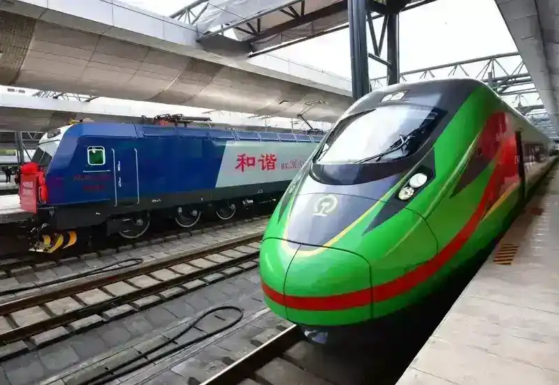 中老铁路——从中国云南昆明，到老挝首都